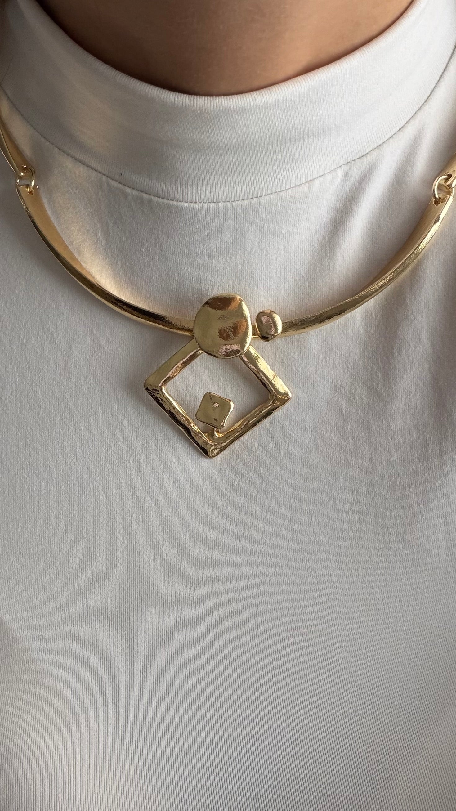 COLLANA